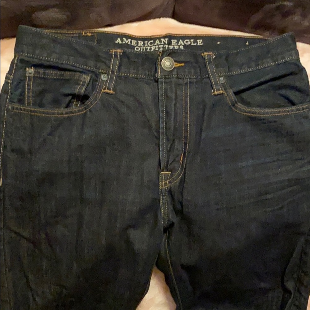 Men’s American Eagle dark blue jeans